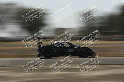 media/May-25-2025-Lotus Club Golden Gate (Sun) [[681474f0a2]]/Advanced Group/Turn 2/